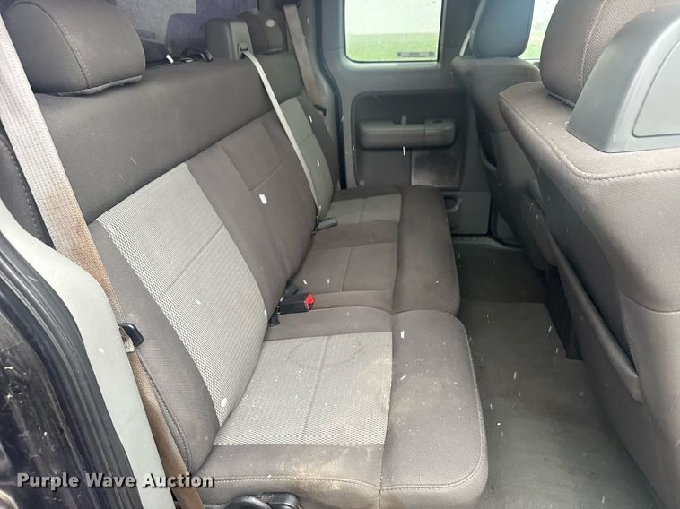 image for item EQ1238 2006 Ford F150 SuperCab pickup truck