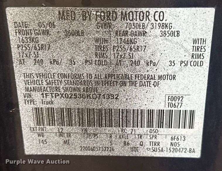 image for item EQ1238 2006 Ford F150 SuperCab pickup truck