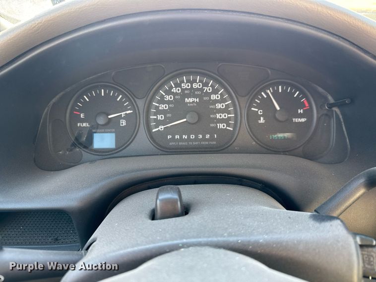 image for item EQ1239 2003 Chevrolet Venture van