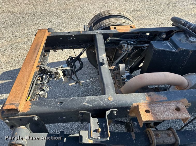 image for item EQ1240 2018 Dodge Ram 5500HD truck cab and chassis