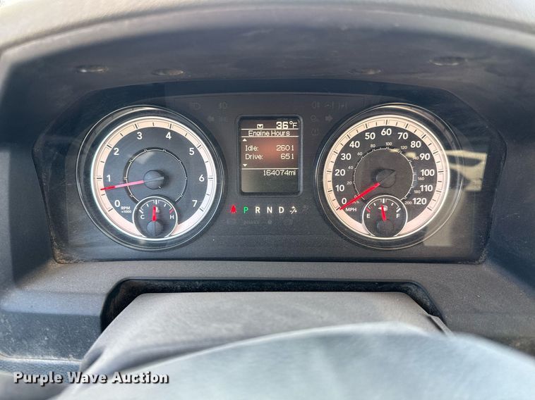 image for item EQ1240 2018 Dodge Ram 5500HD truck cab and chassis