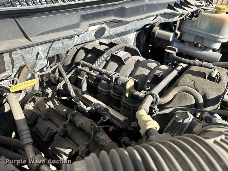 image for item EQ1240 2018 Dodge Ram 5500HD truck cab and chassis