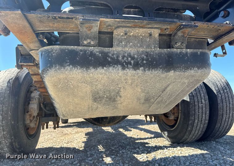 image for item EQ1242 2019 Chevrolet Silverado 5500HD truck cab and chassis