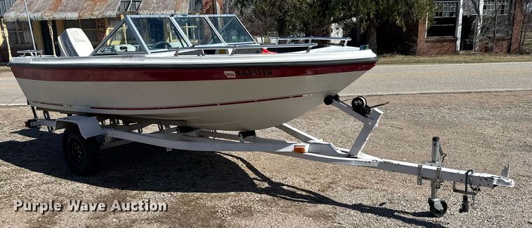 image for item EQ1243 1988 Thunder Craft 152 Capri boat