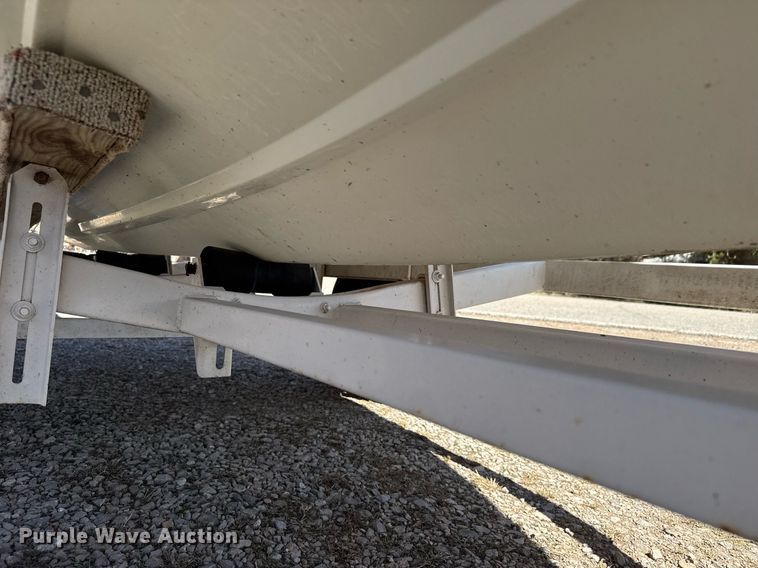 image for item EQ1243 1988 Thunder Craft 152 Capri boat