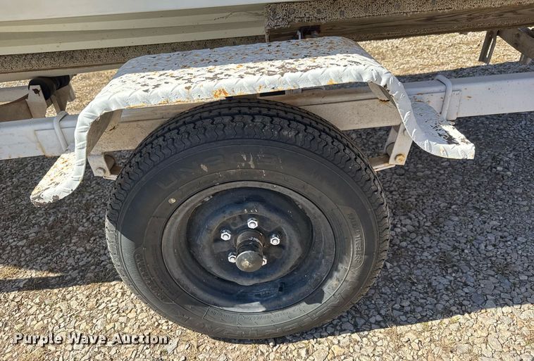 image for item EQ1243 1988 Thunder Craft 152 Capri boat