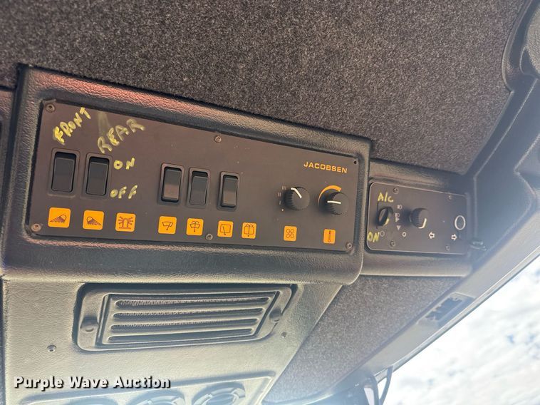 image for item EQ1249 Jacobsen HR9016T lawn mower