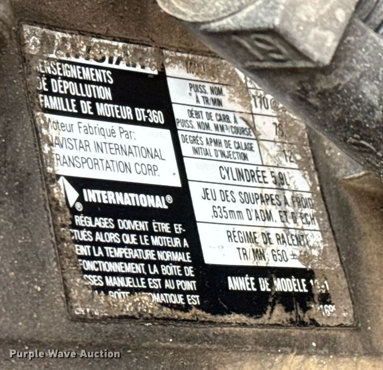 image for item EQ1256 1992 International 3800 school bus