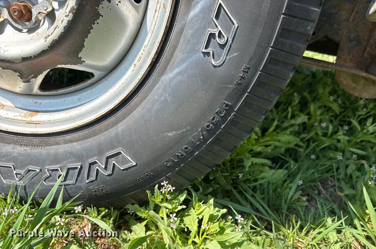 image for item EQ1260 1991 Dodge Dakota pickup truck