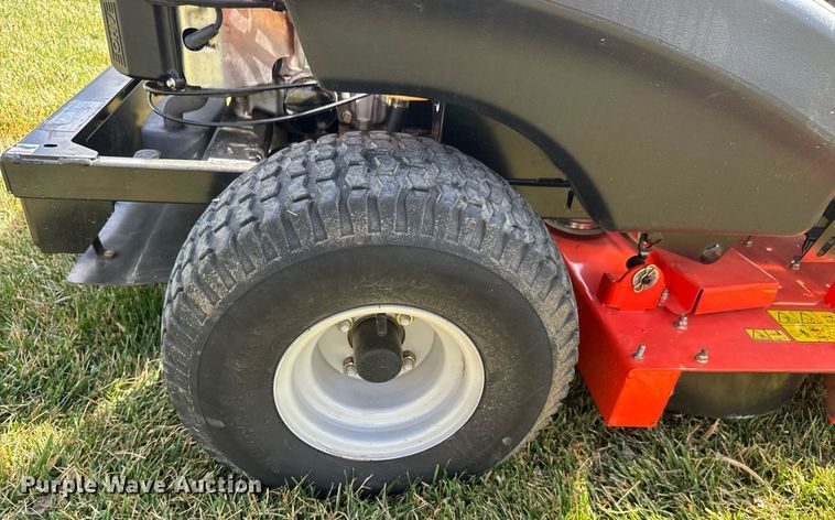 image for item EQ1262 Ariens Zoom 42 XL ZTR lawn mower