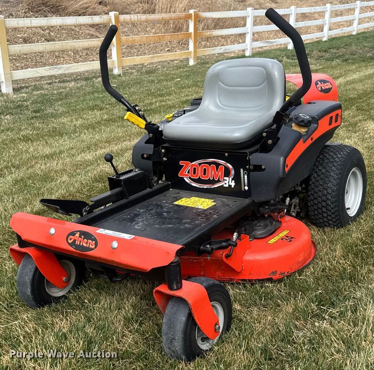 image for item EQ1263 Ariens Zoom 34 ZTR lawn mower