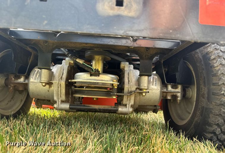 image for item EQ1263 Ariens Zoom 34 ZTR lawn mower