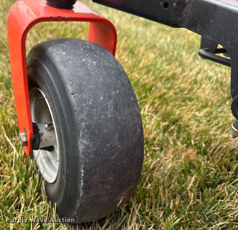 image for item EQ1263 Ariens Zoom 34 ZTR lawn mower