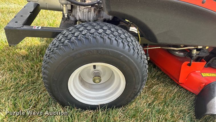 image for item EQ1263 Ariens Zoom 34 ZTR lawn mower