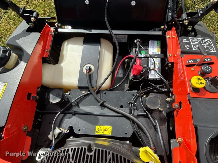 image for item EQ1265 Ariens Zoom 34 ZTR lawn mower