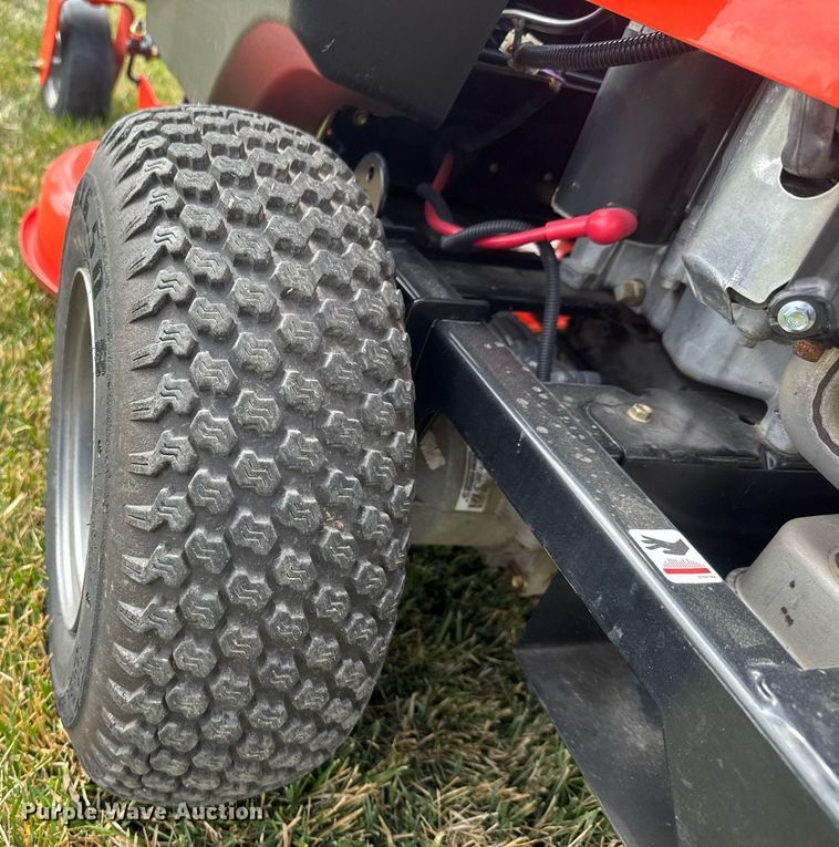 image for item EQ1265 Ariens Zoom 34 ZTR lawn mower