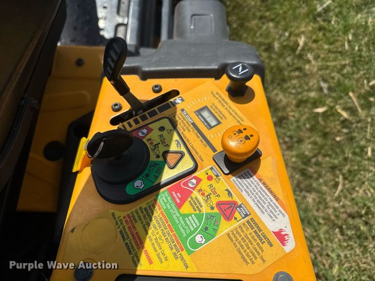 image for item EQ1266 2015 Cub Cadet Z-Force S ZTR lawn mower