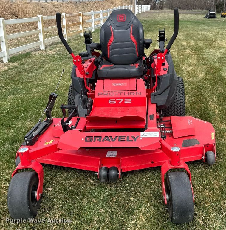 image for item EQ1268 Gravely Pro-Turn 672 ZTR lawn mower
