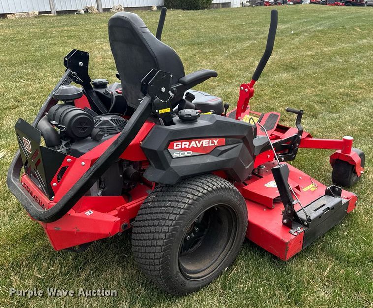 image for item EQ1268 Gravely Pro-Turn 672 ZTR lawn mower