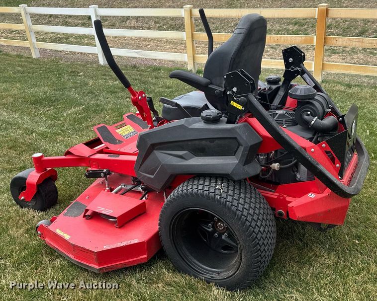 image for item EQ1268 Gravely Pro-Turn 672 ZTR lawn mower