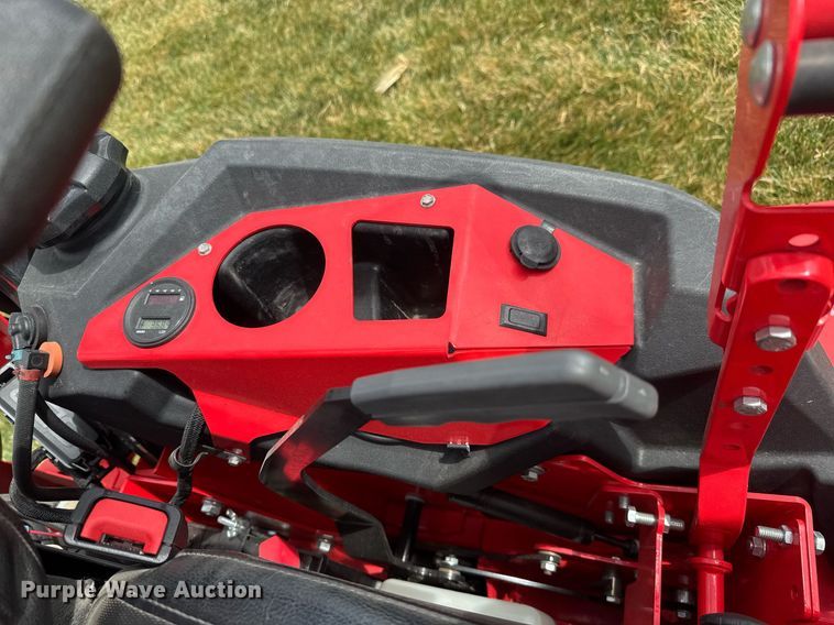 image for item EQ1268 Gravely Pro-Turn 672 ZTR lawn mower