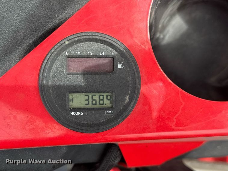 image for item EQ1268 Gravely Pro-Turn 672 ZTR lawn mower