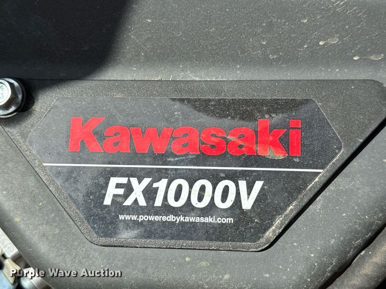 image for item EQ1268 Gravely Pro-Turn 672 ZTR lawn mower