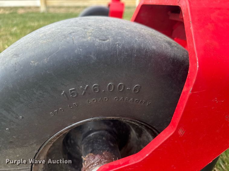 image for item EQ1268 Gravely Pro-Turn 672 ZTR lawn mower