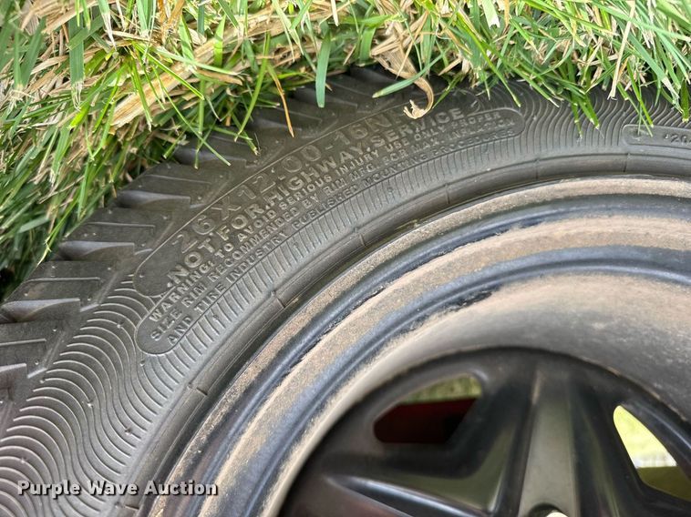 image for item EQ1268 Gravely Pro-Turn 672 ZTR lawn mower