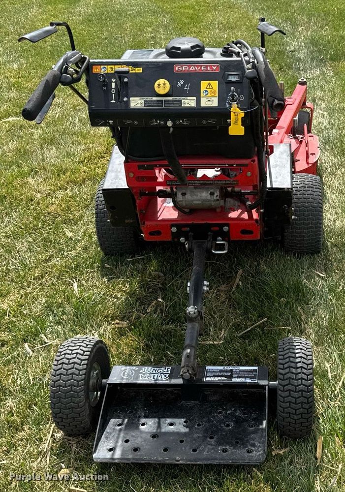 image for item EQ1269 Gravely Pro-Walk Gear ZTR lawn mower