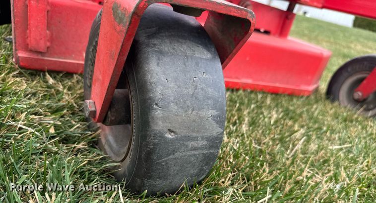 image for item EQ1269 Gravely Pro-Walk Gear ZTR lawn mower