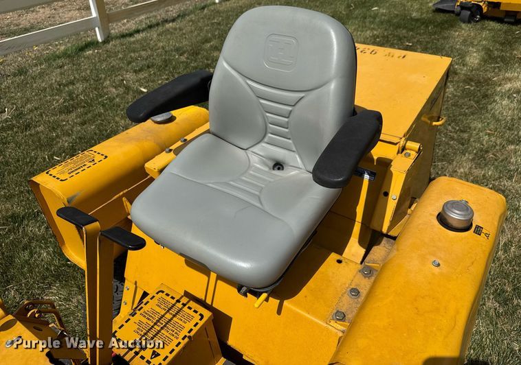 image for item EQ1270 Excel Hustler 251K ZTR lawn mower
