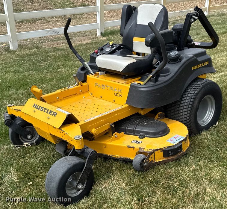 image for item EQ1273 2015 Hustler Fastrak SDX ZTR lawn mower