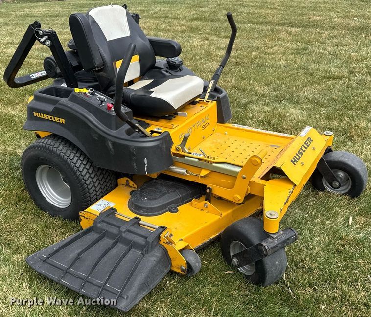image for item EQ1273 2015 Hustler Fastrak SDX ZTR lawn mower