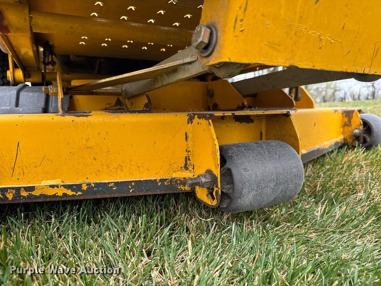 image for item EQ1273 2015 Hustler Fastrak SDX ZTR lawn mower