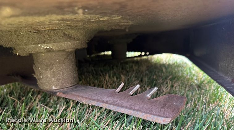 image for item EQ1273 2015 Hustler Fastrak SDX ZTR lawn mower