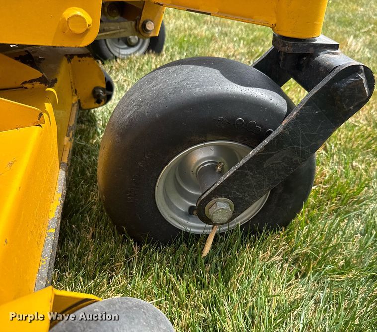 image for item EQ1273 2015 Hustler Fastrak SDX ZTR lawn mower