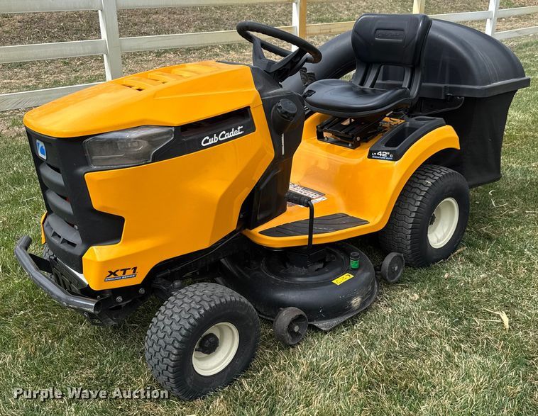 image for item EQ1276 2016 Cub Cadet LT42C lawn mower