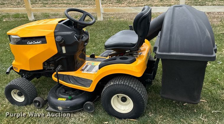 image for item EQ1276 2016 Cub Cadet LT42C lawn mower