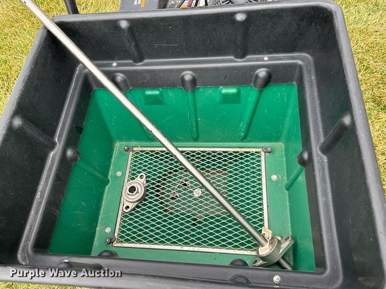 image for item EQ1277 Lesco spreader