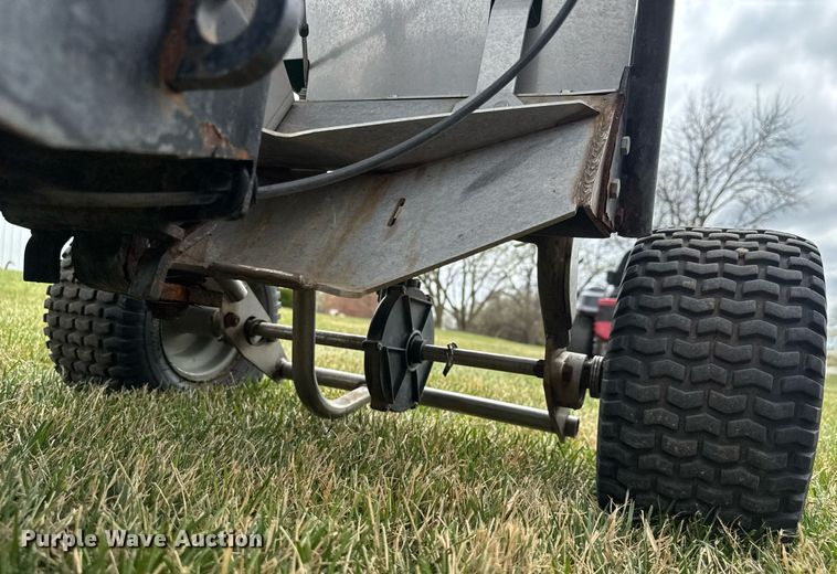 image for item EQ1277 Lesco spreader