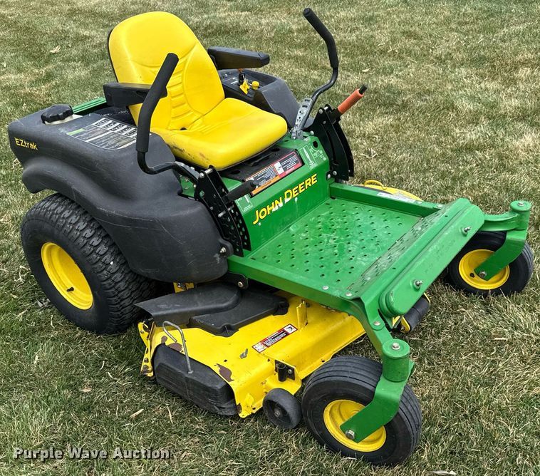 image for item EQ1278 2010 John Deere Z445 54C ZTR lawn mower