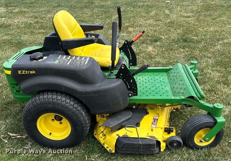 image for item EQ1278 2010 John Deere Z445 54C ZTR lawn mower
