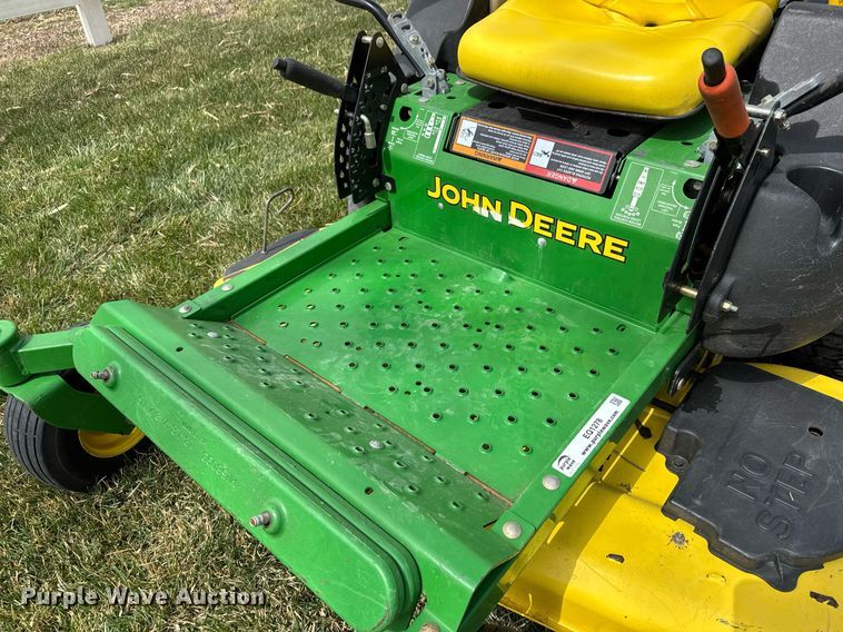 image for item EQ1278 2010 John Deere Z445 54C ZTR lawn mower