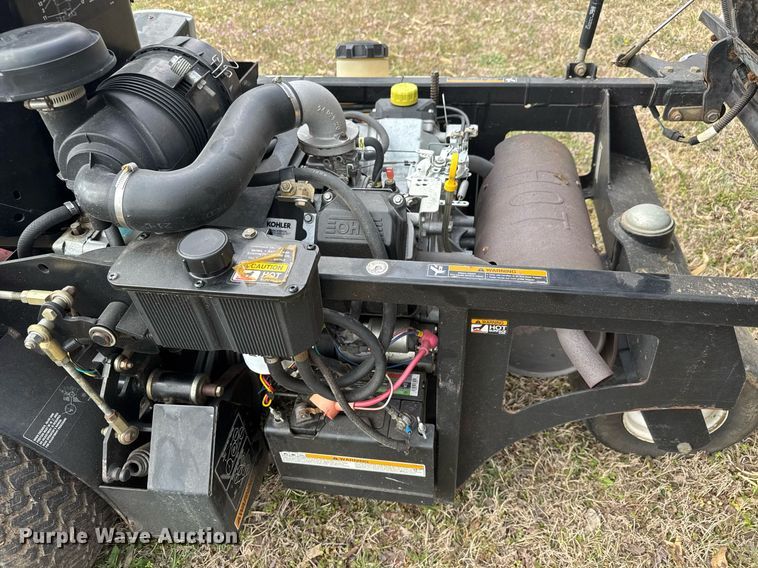 image for item EQ1279 2005 Exmark Navigator NAV20KC ZTR lawn mower