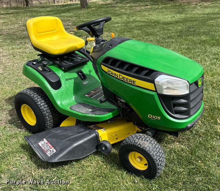 image for item EQ1280 2017 John Deere D105 Auto lawn mower