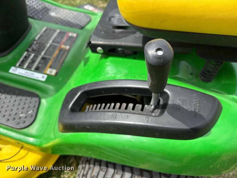 image for item EQ1280 2017 John Deere D105 Auto lawn mower