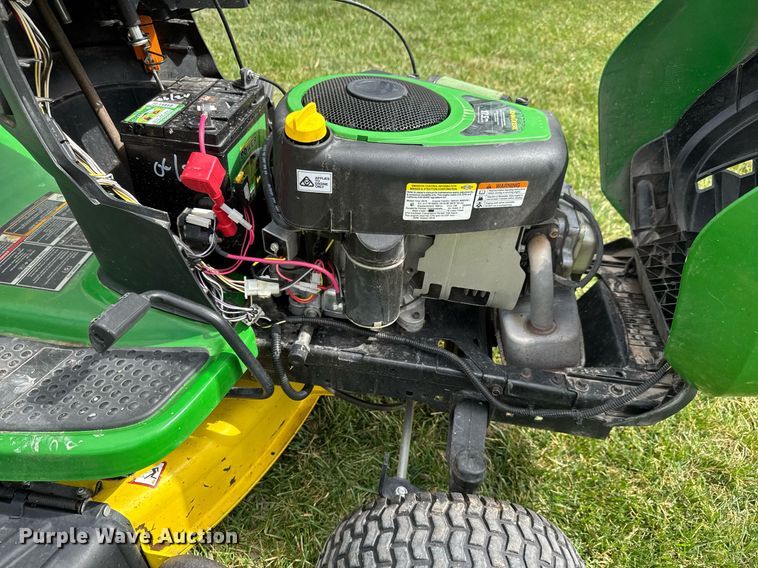 image for item EQ1280 2017 John Deere D105 Auto lawn mower