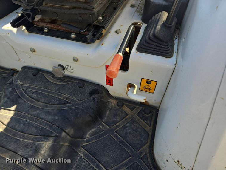 image for item EQ4004 Bobcat CT4058 MFWD tractor