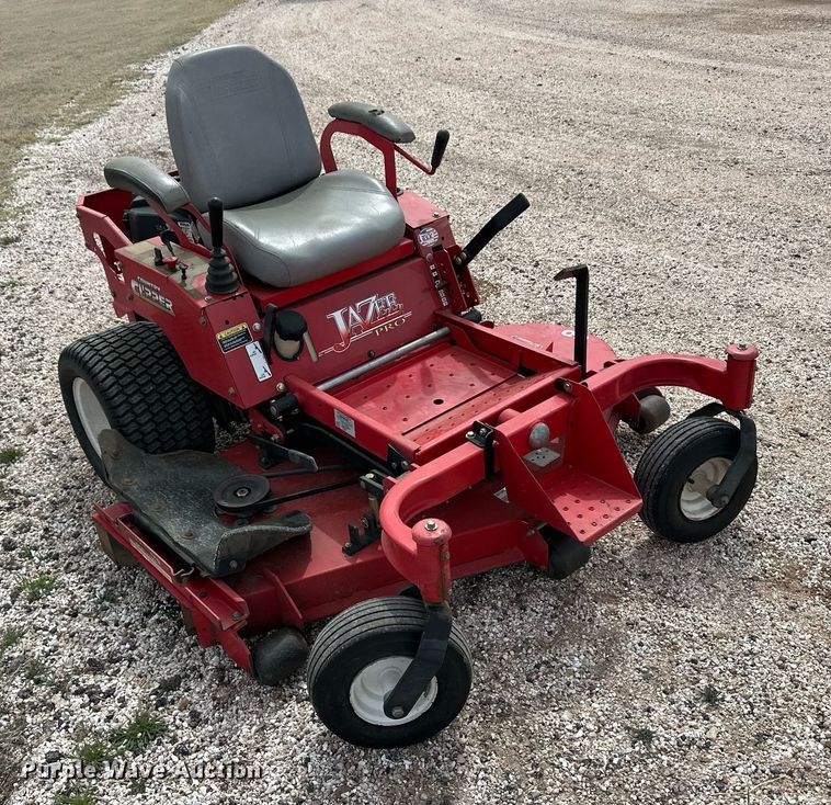 image for item EQ4531 Country Clipper Jazee Pro ZTR lawn mower